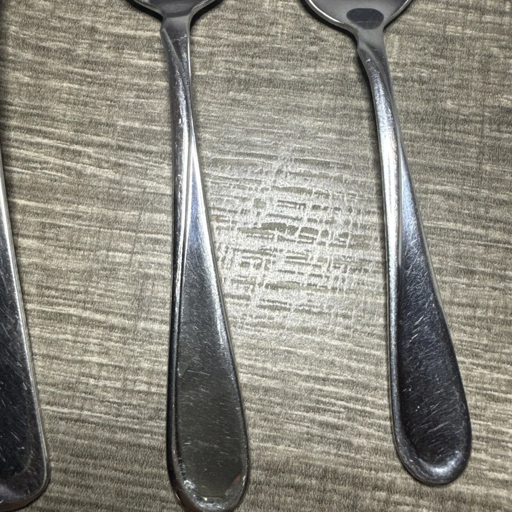 ONEIDA FLIGHT-RELIANCE GLOSSY STAINLESS FLATWARE 2 & SINGLE Oneida 8